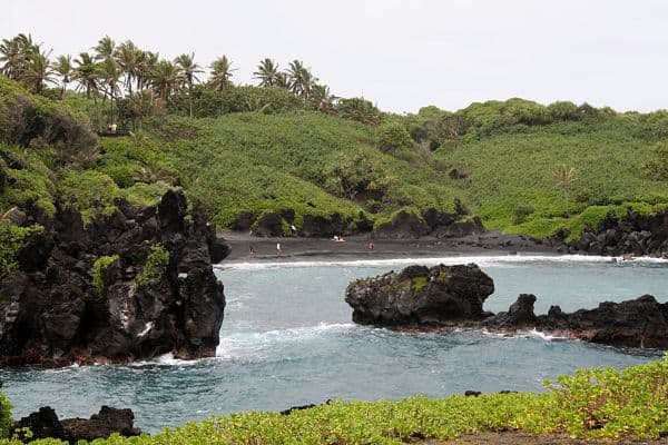 Camping at Waianapanapa State Park
